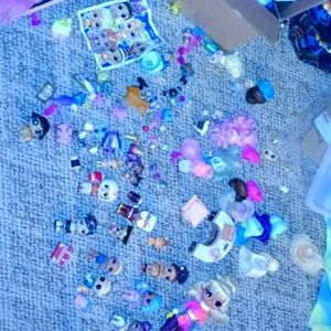 Lol dolls bundle